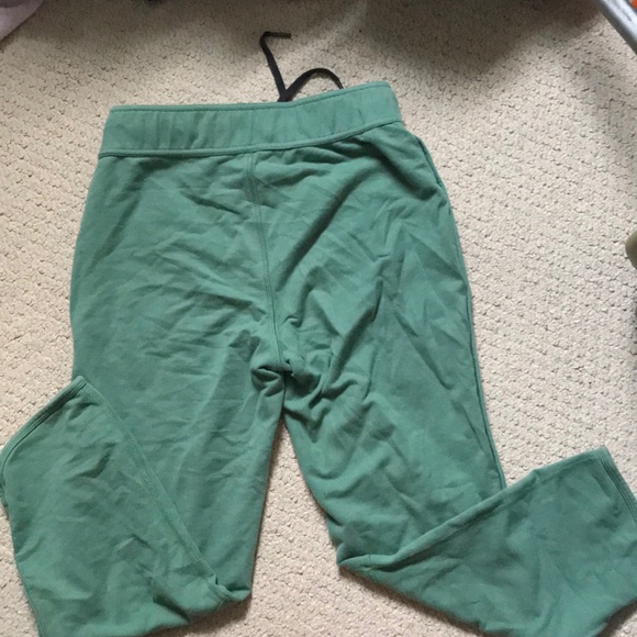 Lululemon Cotton Capris - Picture 3 of 3